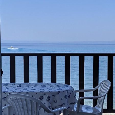 Seafront Apartment Pefkochori Eksteriør billede