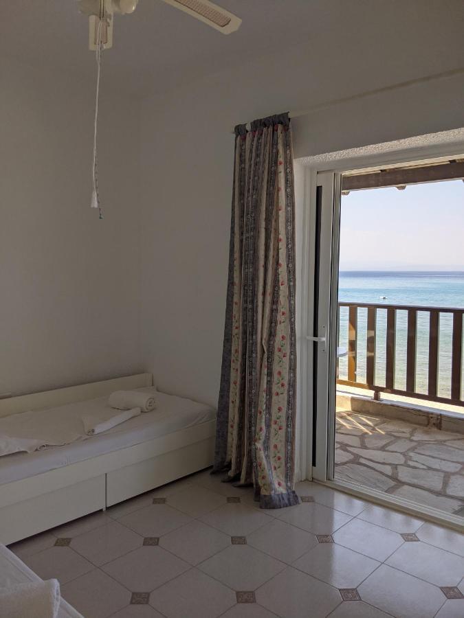 Seafront Apartment Pefkochori Eksteriør billede